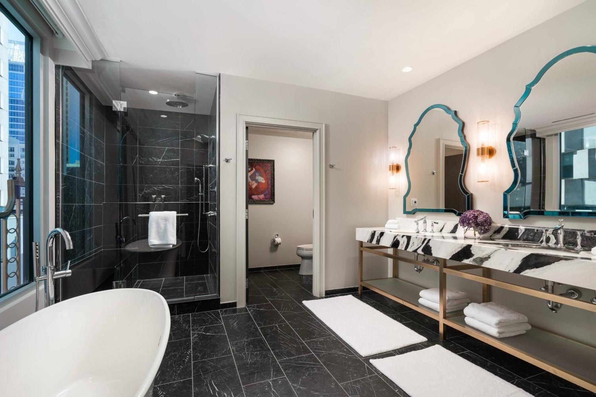 Grand Bohemian Charlotte, Autograph Collection Hotel Екстериор снимка