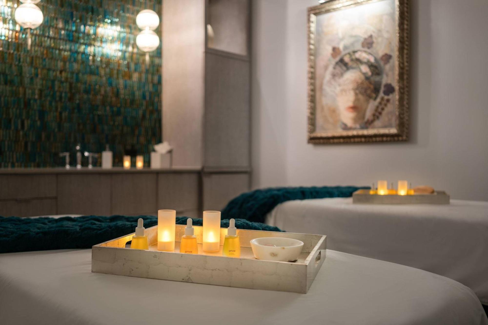 Grand Bohemian Charlotte, Autograph Collection Hotel Екстериор снимка