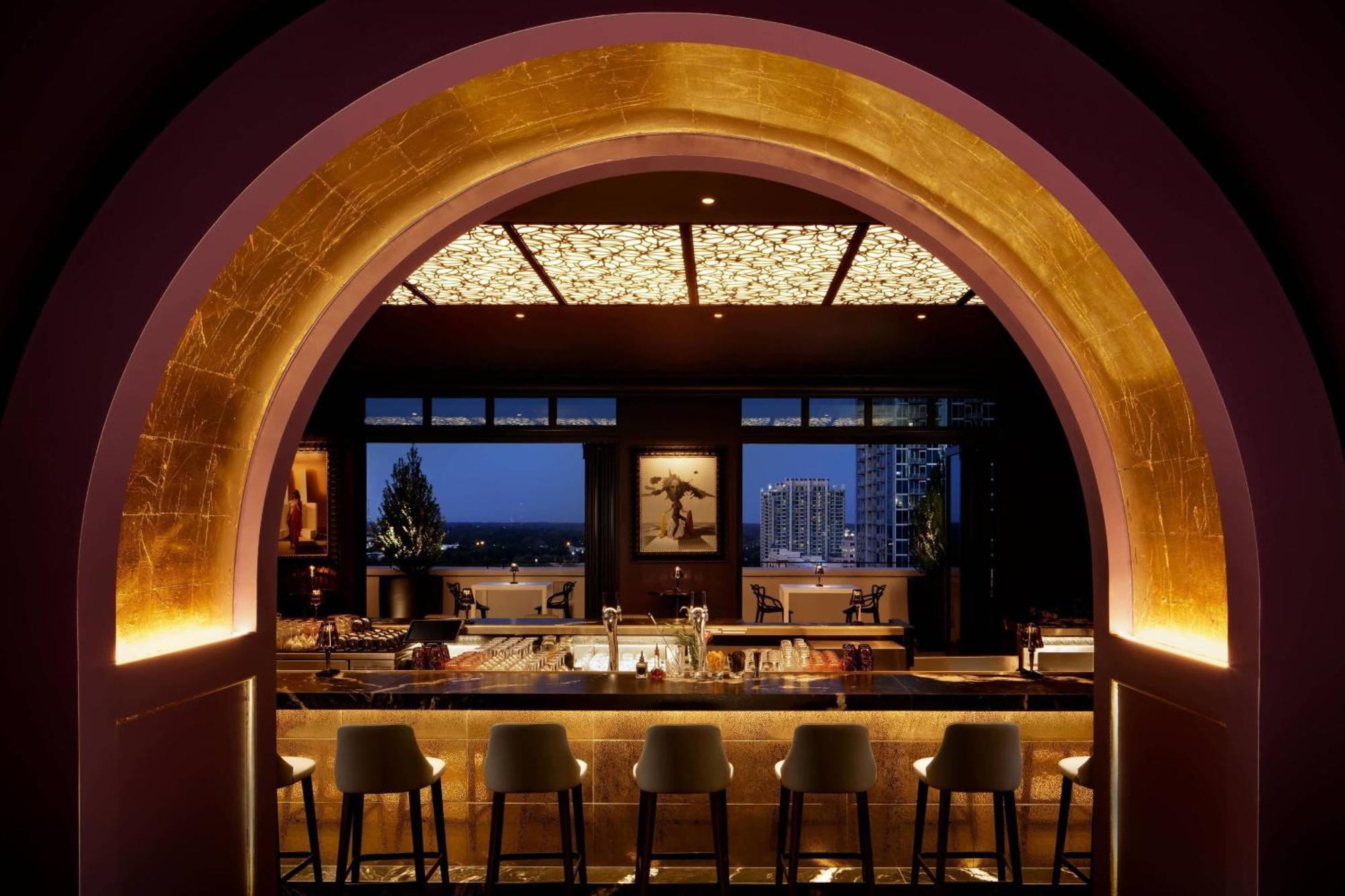 Grand Bohemian Charlotte, Autograph Collection Hotel Екстериор снимка