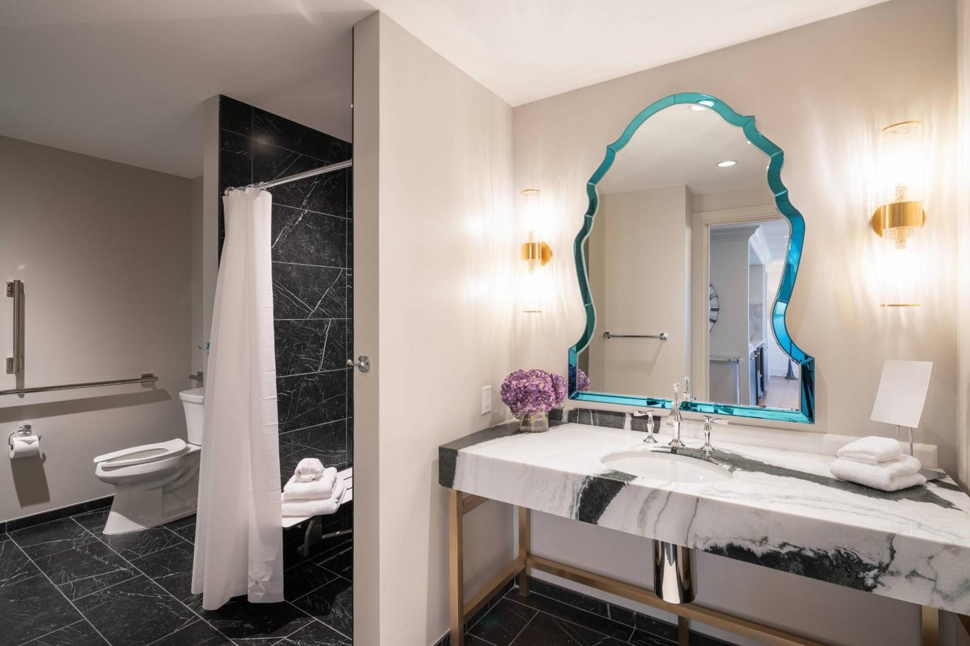 Grand Bohemian Charlotte, Autograph Collection Hotel Екстериор снимка